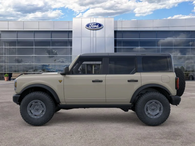 New 2025 Desert Sand Ford Badlands® image 3