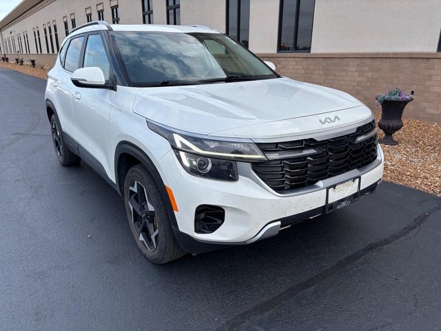 2024 Kia Seltos EX IVT AWD