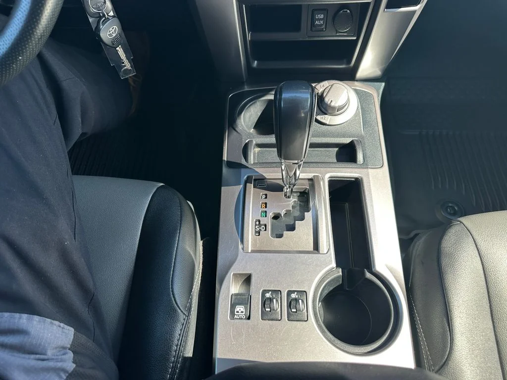 Used 2019 Blue Toyota SR5 Premium image 18