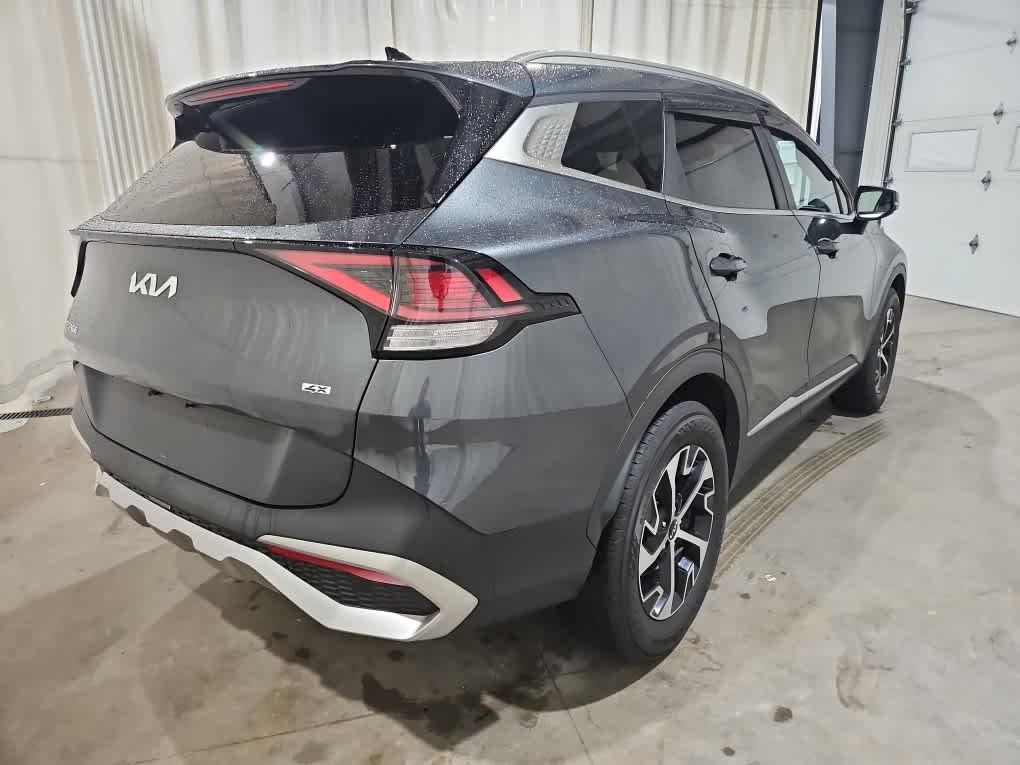 Used 2024 Gravity Gray Kia EX image 6