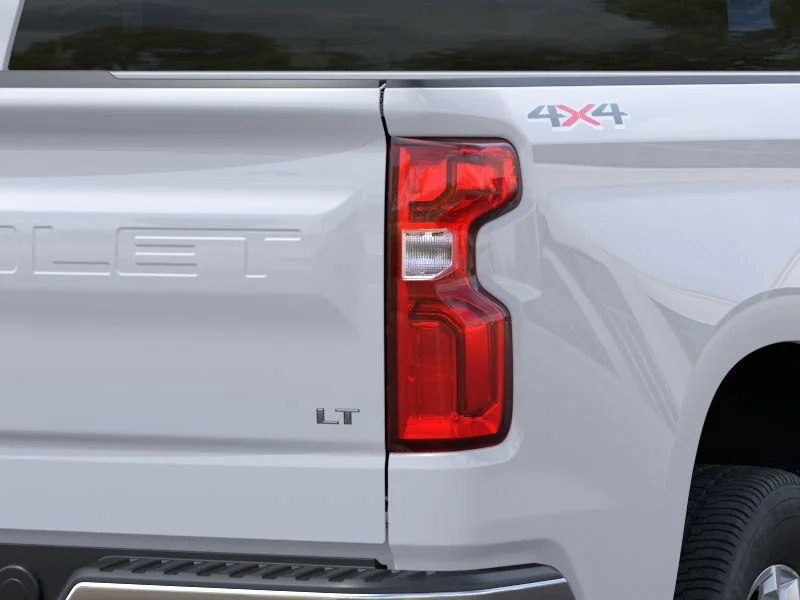 New 2026 Summit White Chevrolet LT (2FL) image 11