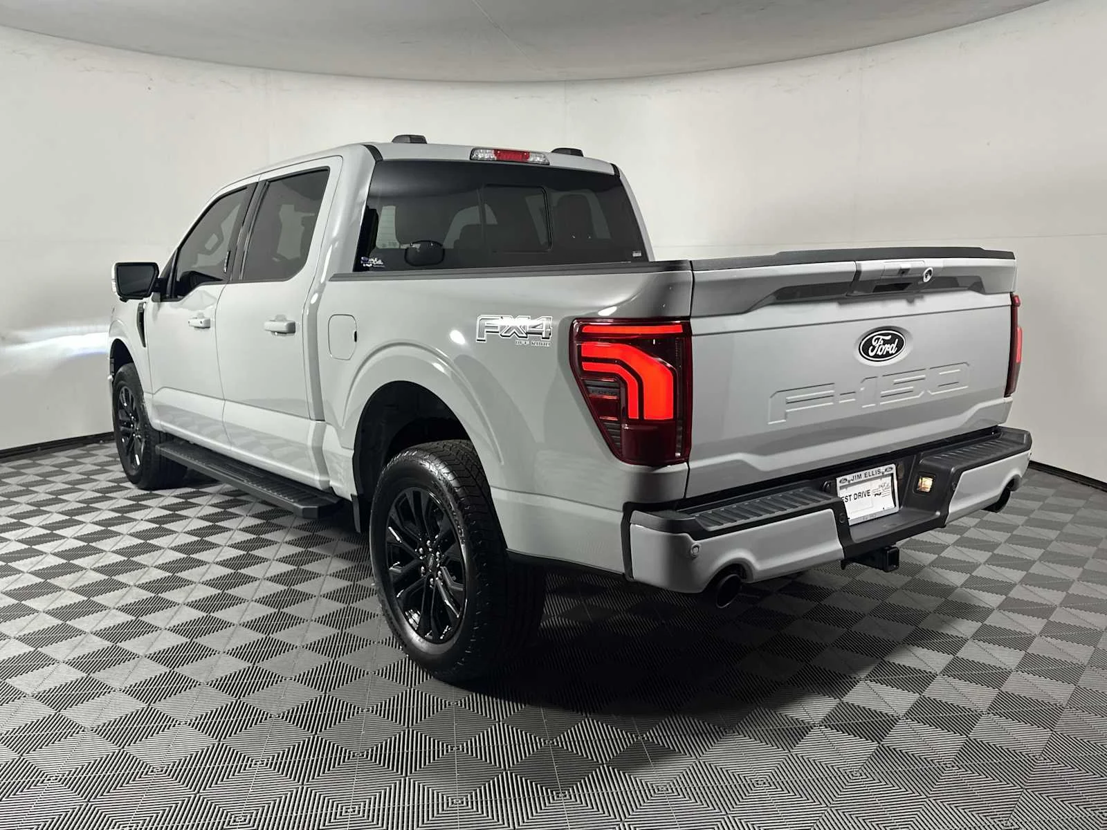 New 2026 Avalanche Gray Ford LARIAT image 7