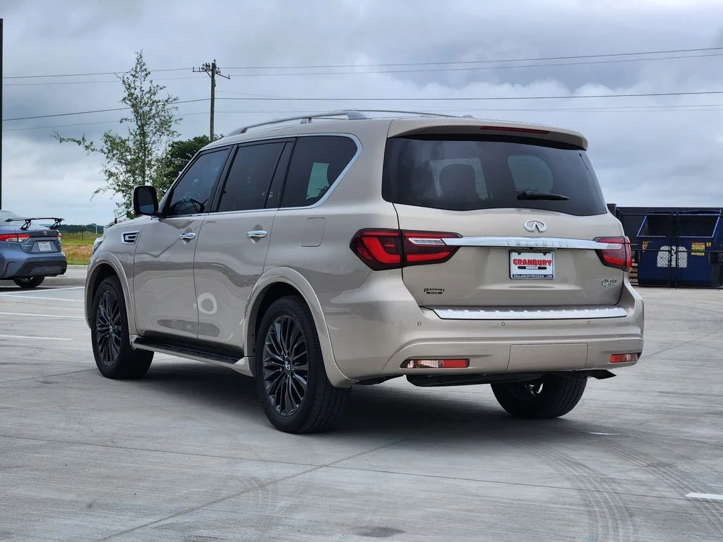 Used 2022 Beige INFINITI Sensory image 4
