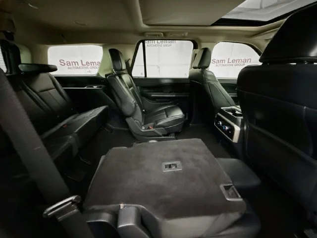 Used 2024 Oxford White Ford XLT image 29
