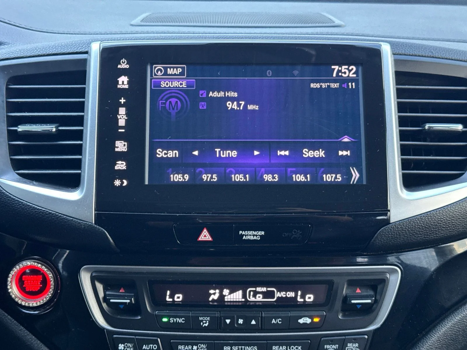 Used 2017 White Diamond Pearl Honda Touring image 40