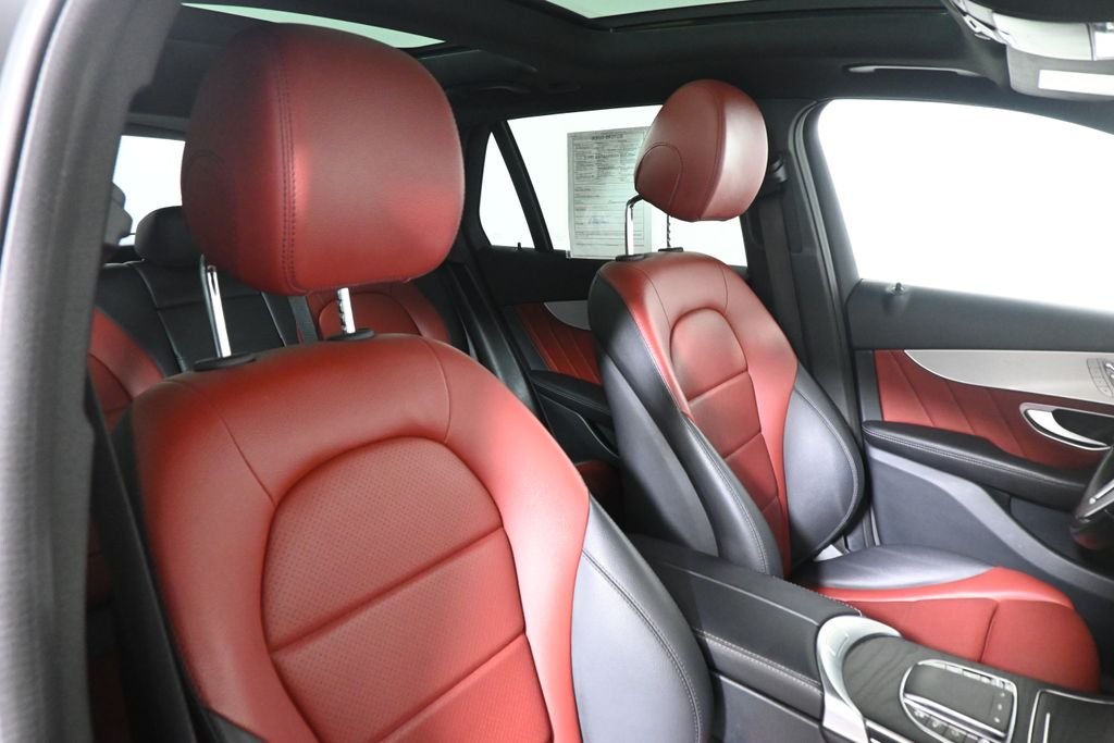 Certified Used 2022 Black Mercedes-Benz GLC 300 image 34
