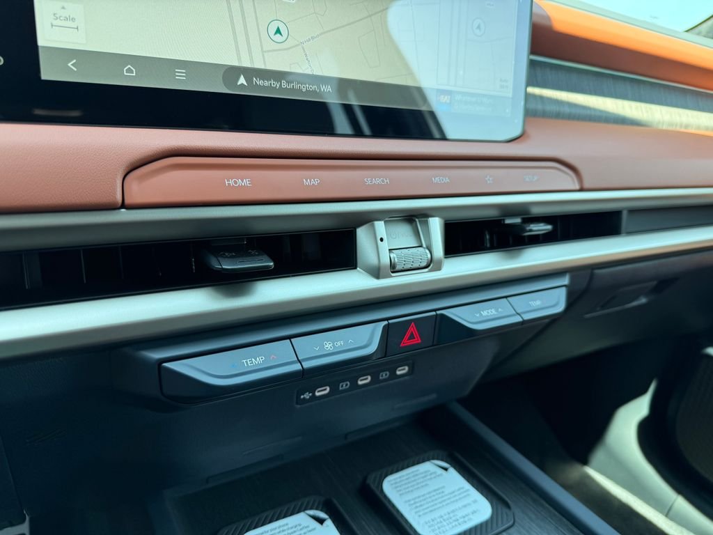New 2027 Ivory Silver Kia SX-PRESTIGE image 30