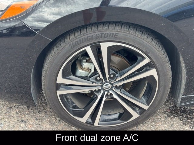 Used 2020 Black Nissan SR image 11