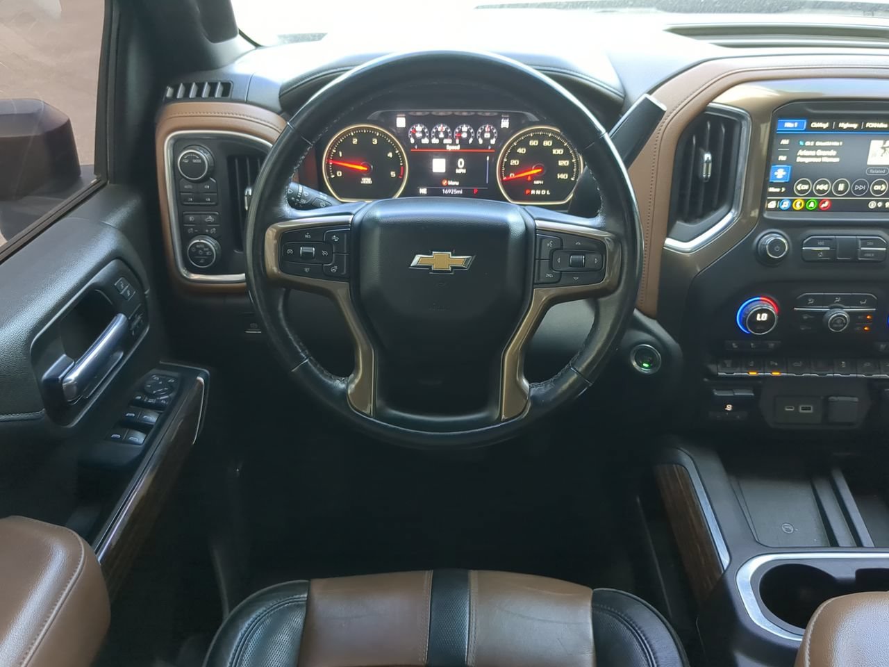 Used 2022 Mosaic Black Metallic Chevrolet High Country image 14