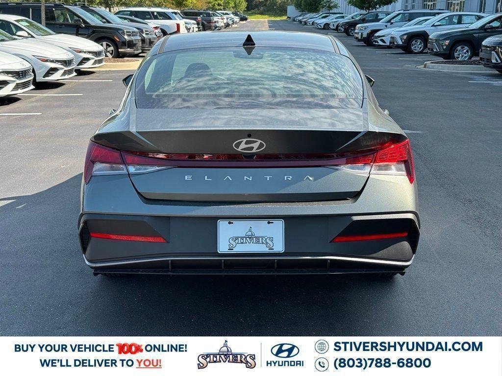 New 2026 Gray Hyundai SE image 13