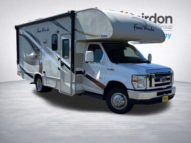 2016 Ford E-Series DRW E-450 Super Duty 176 in WB's photo