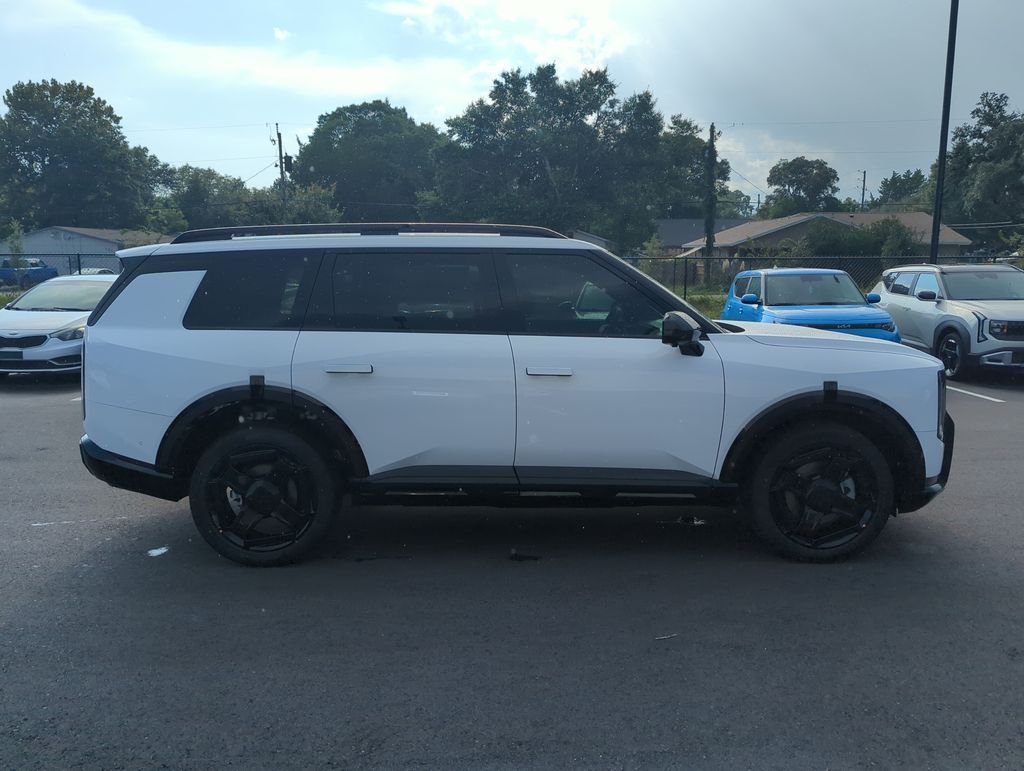New 2027 Glacial White Pearl Kia X-LINE SX PRESTIGE image 8