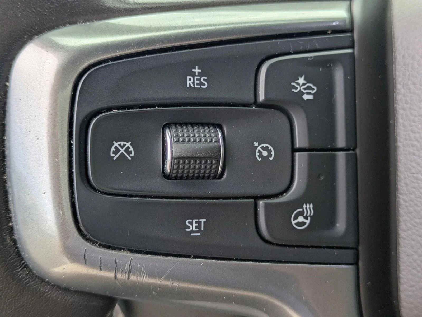 Used 2023 Summit White Chevrolet LTZ image 12