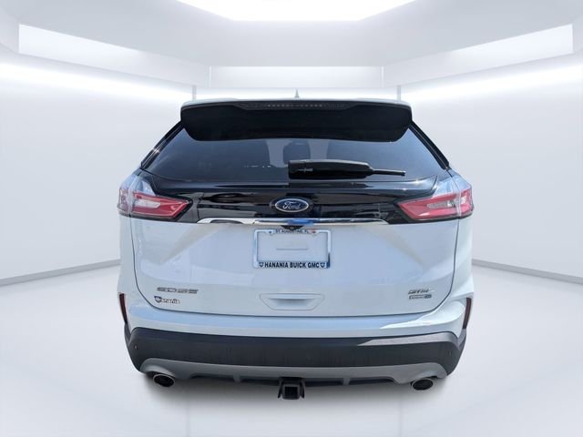 Used 2020 White Ford SEL image 4