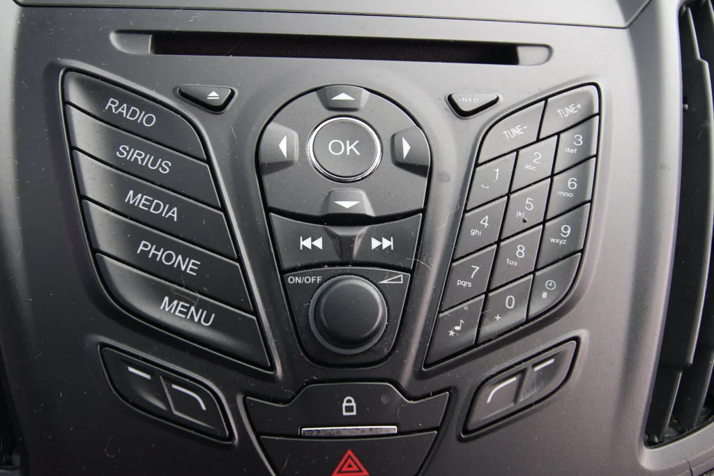 Used 2013 Frosted Glass Ford SE image 24