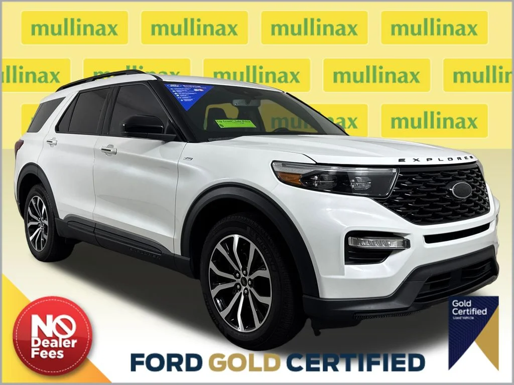 Certified Used 2023 White Ford ST-Line image 1