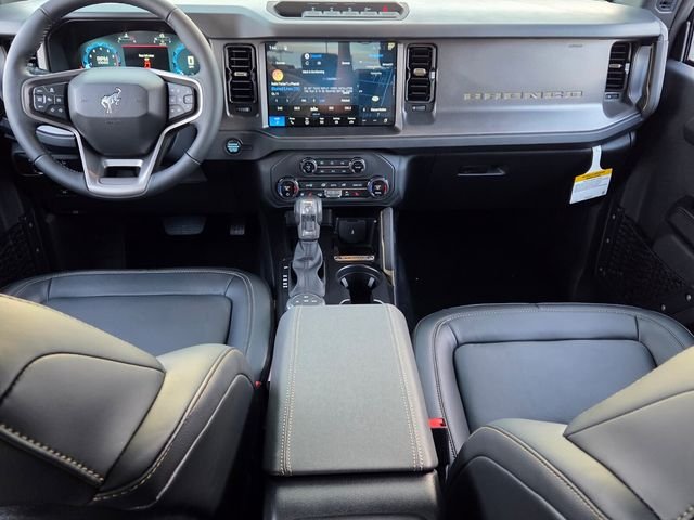 New 2026 Oxford White Ford Badlands image 15
