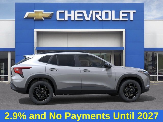 New 2026 Sterling Gray Metallic Chevrolet LT image 7