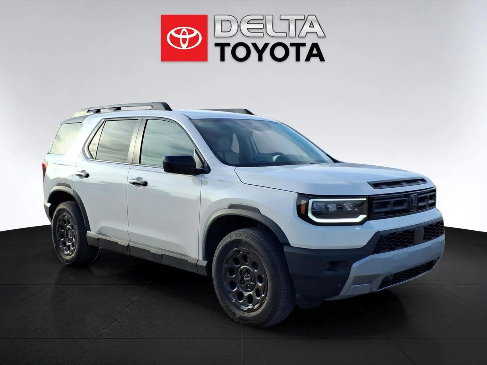 Used 2026 Platinum White Pearl Honda RTL image 7