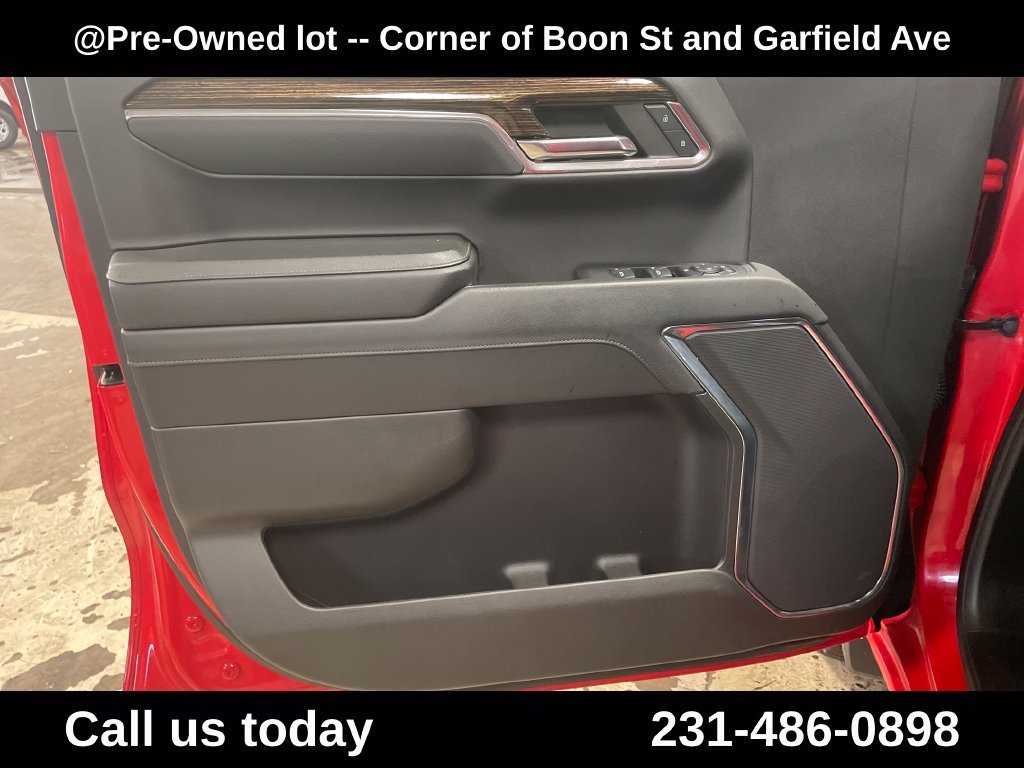 Used 2024 Red GMC Elevation image 17