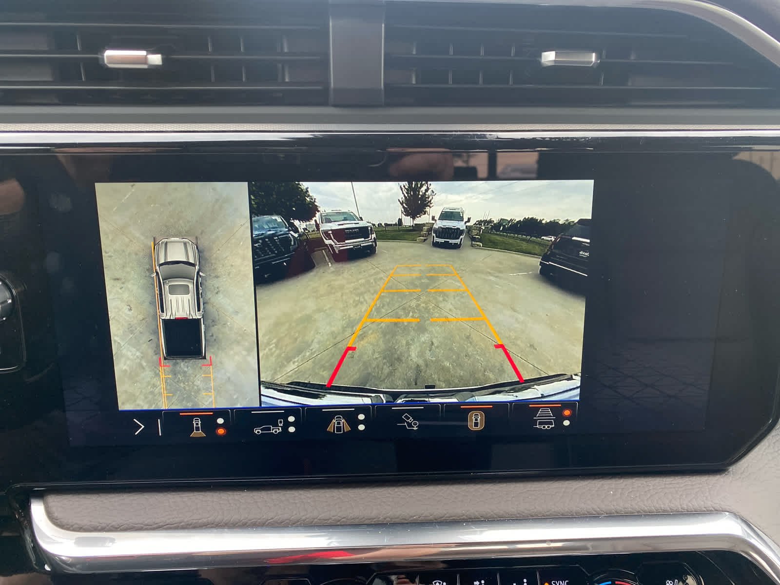 2026 GMC Sierra 1500 Denali - Photo 16