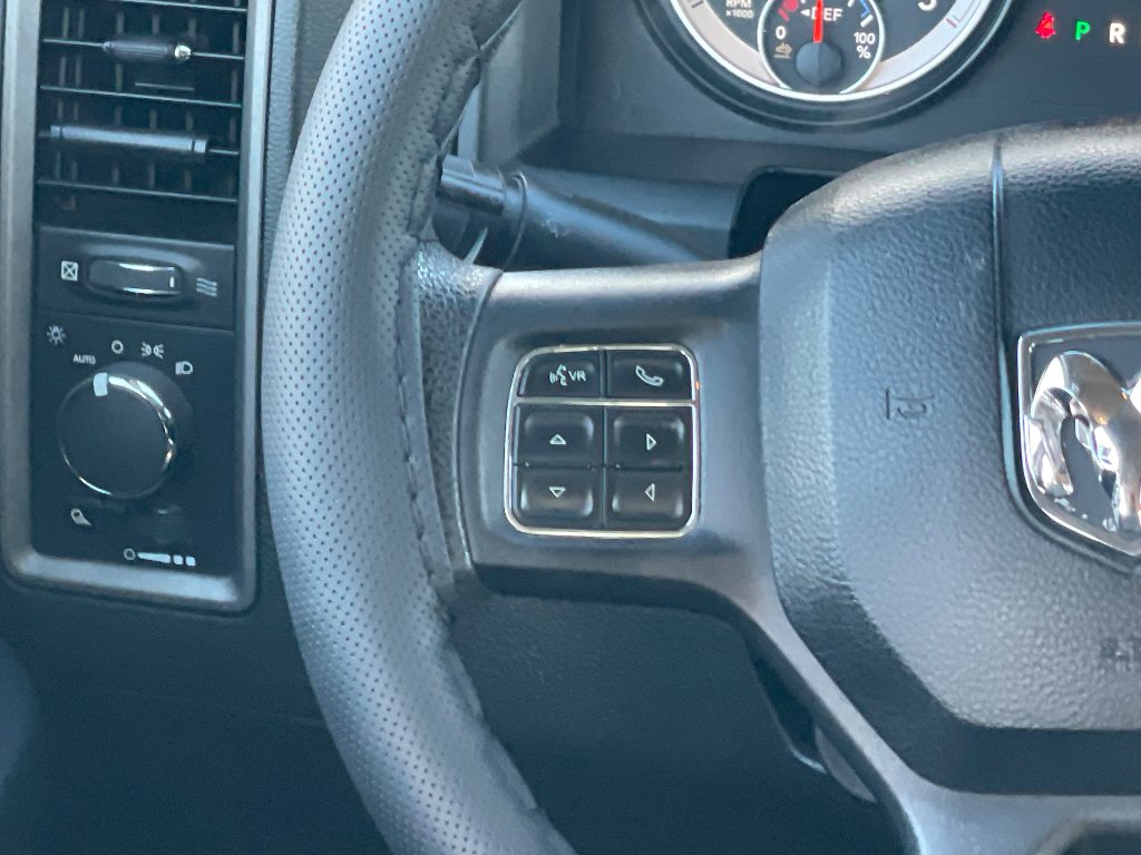 Used 2015 Bright White Clearcoat Ram Tradesman image 6