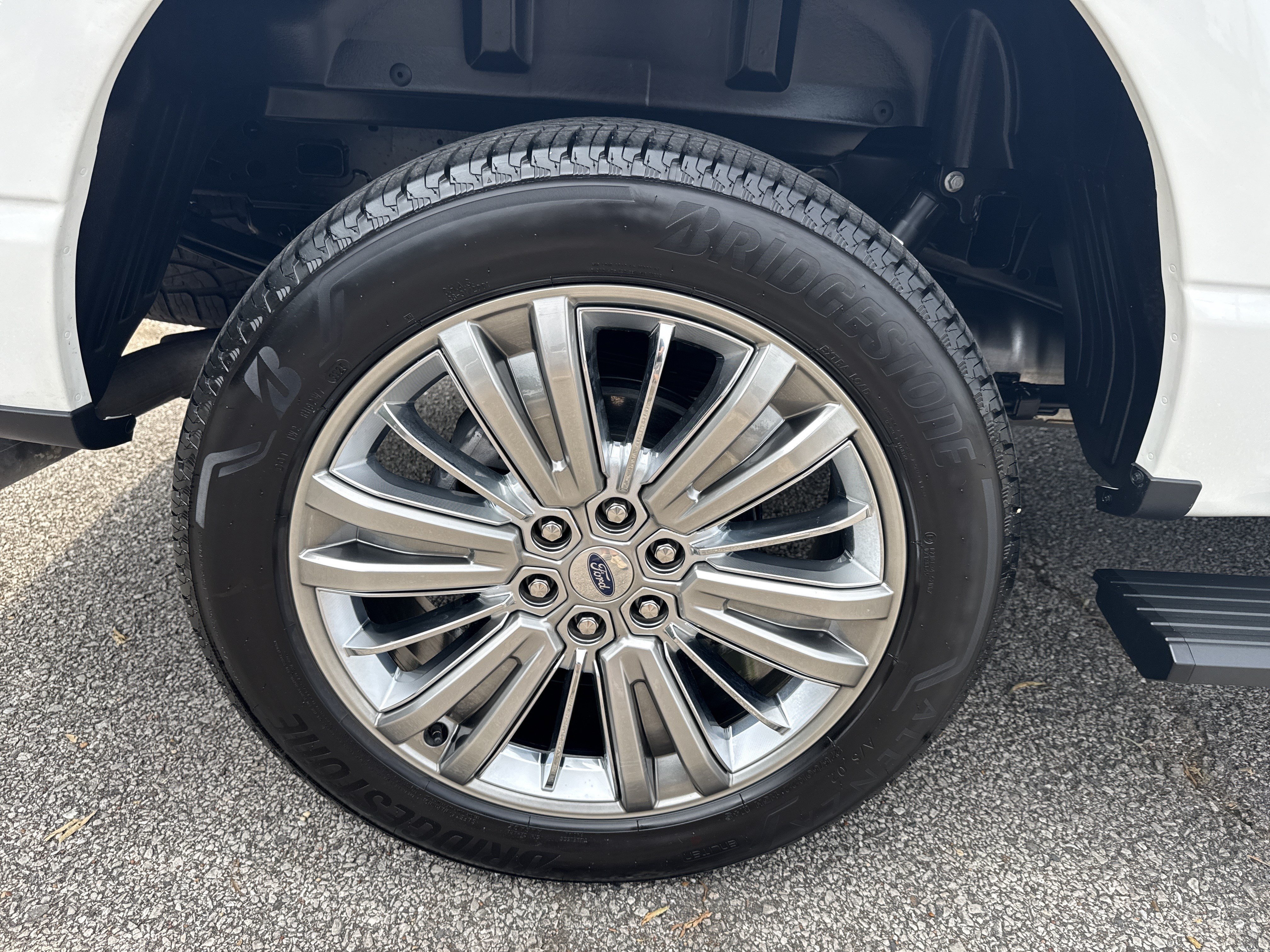 Used 2026 White Ford Platinum image 17