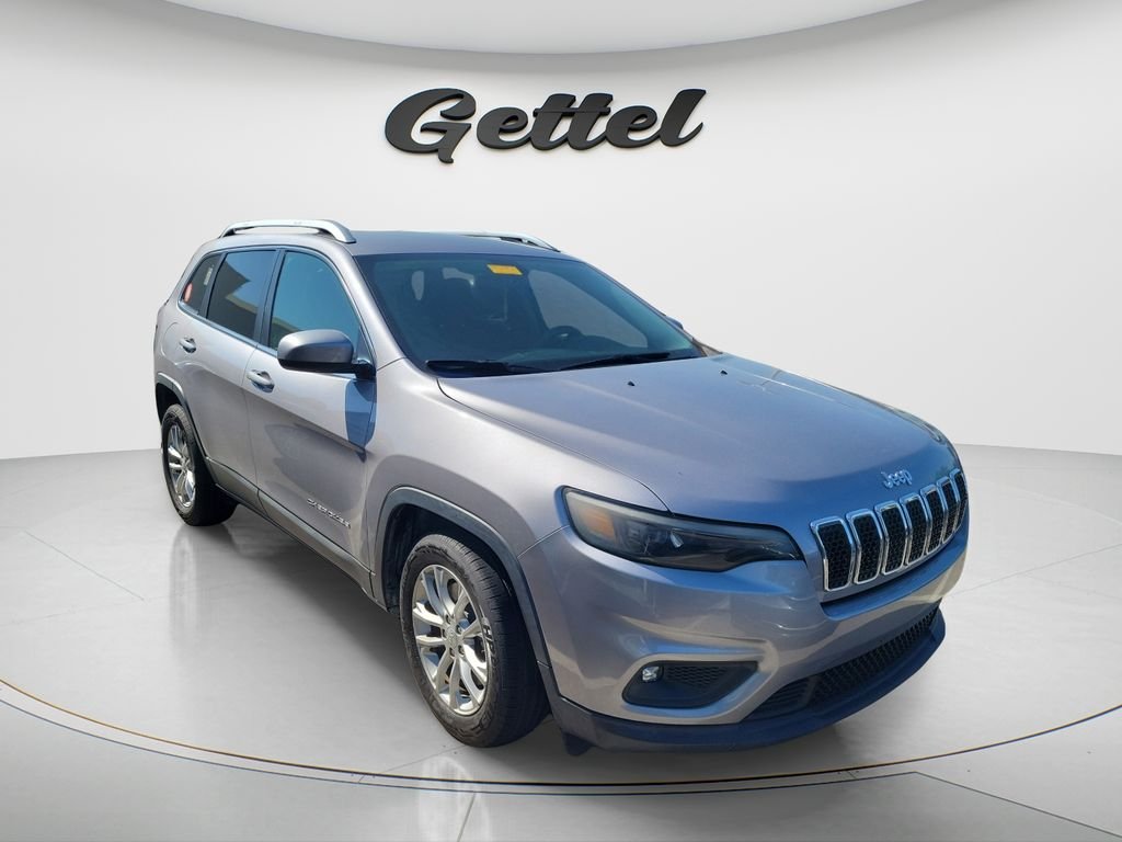 Used 2019 Jeep Cherokee Latitude with VIN 1C4PJLCB0KD312521 for sale in Bradenton, FL