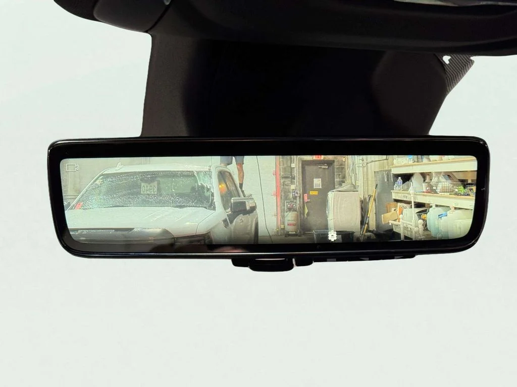 Used 2024 Bright White Clearcoat Jeep Limited image 21