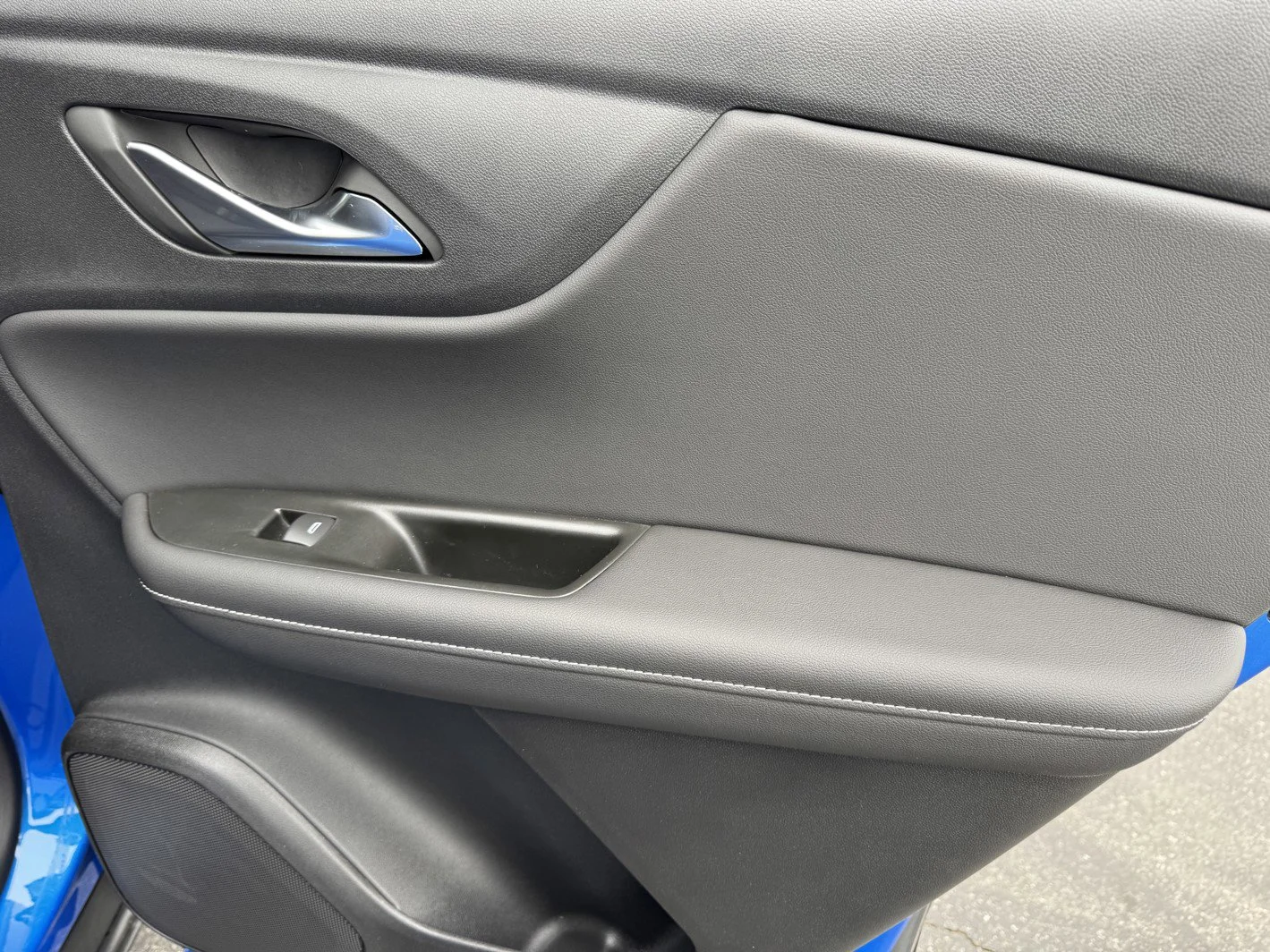 New 2026 Riptide Blue Metallic Chevrolet 2LT image 11