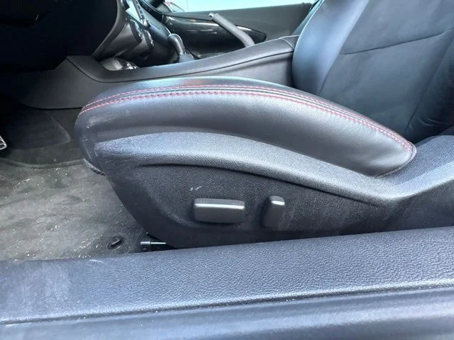 Used 2013 Red Chevrolet ZL1 image 8