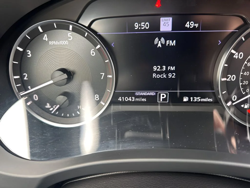 Used 2024 Gray INFINITI SPORT image 26