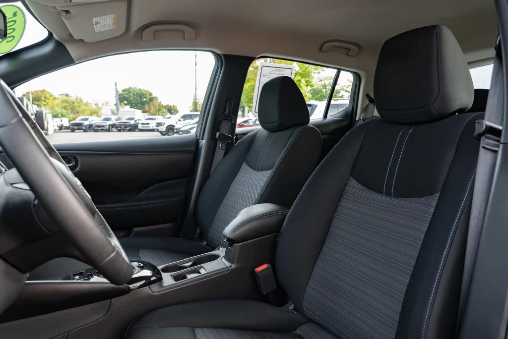 Used 2024 Gray Nissan SV Plus image 21