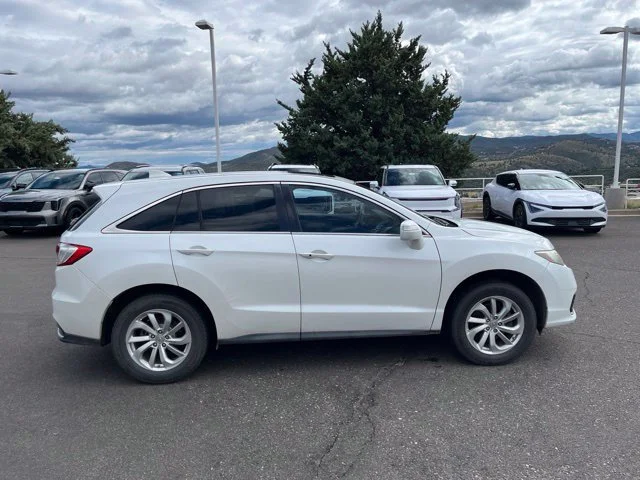 Used 2017 Diamond White Pearl Acura Base image 6