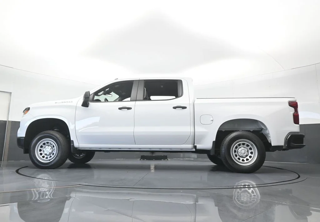 Used 2026 Summit White Chevrolet WT image 50