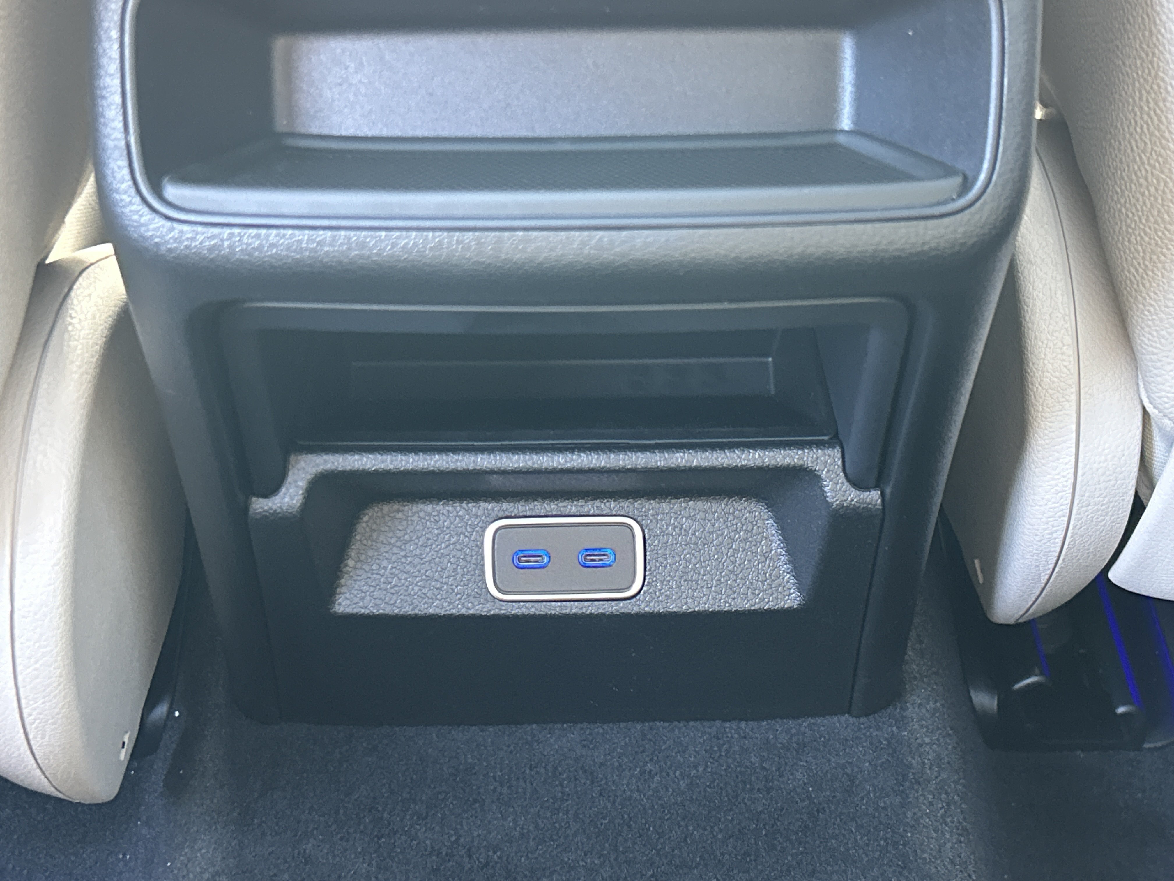 New 2026 Cirrus Silver Metallic Mercedes-Benz GLE 350 4MATIC® SUV image 37