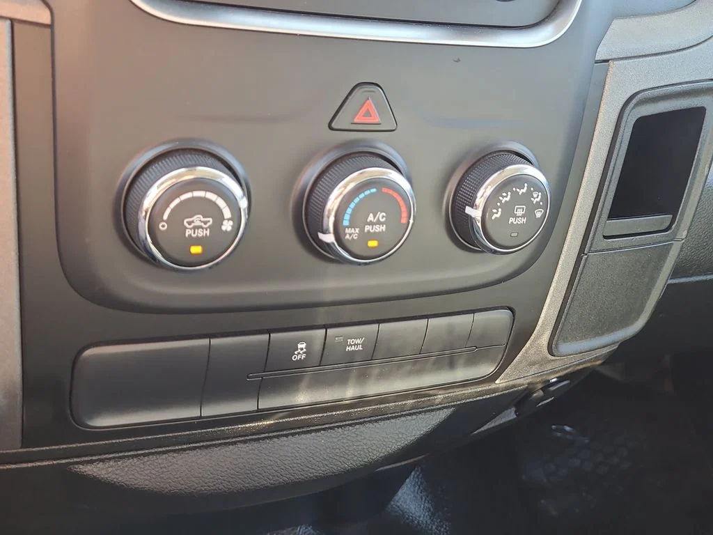 Used 2019 White Ram Tradesman image 23