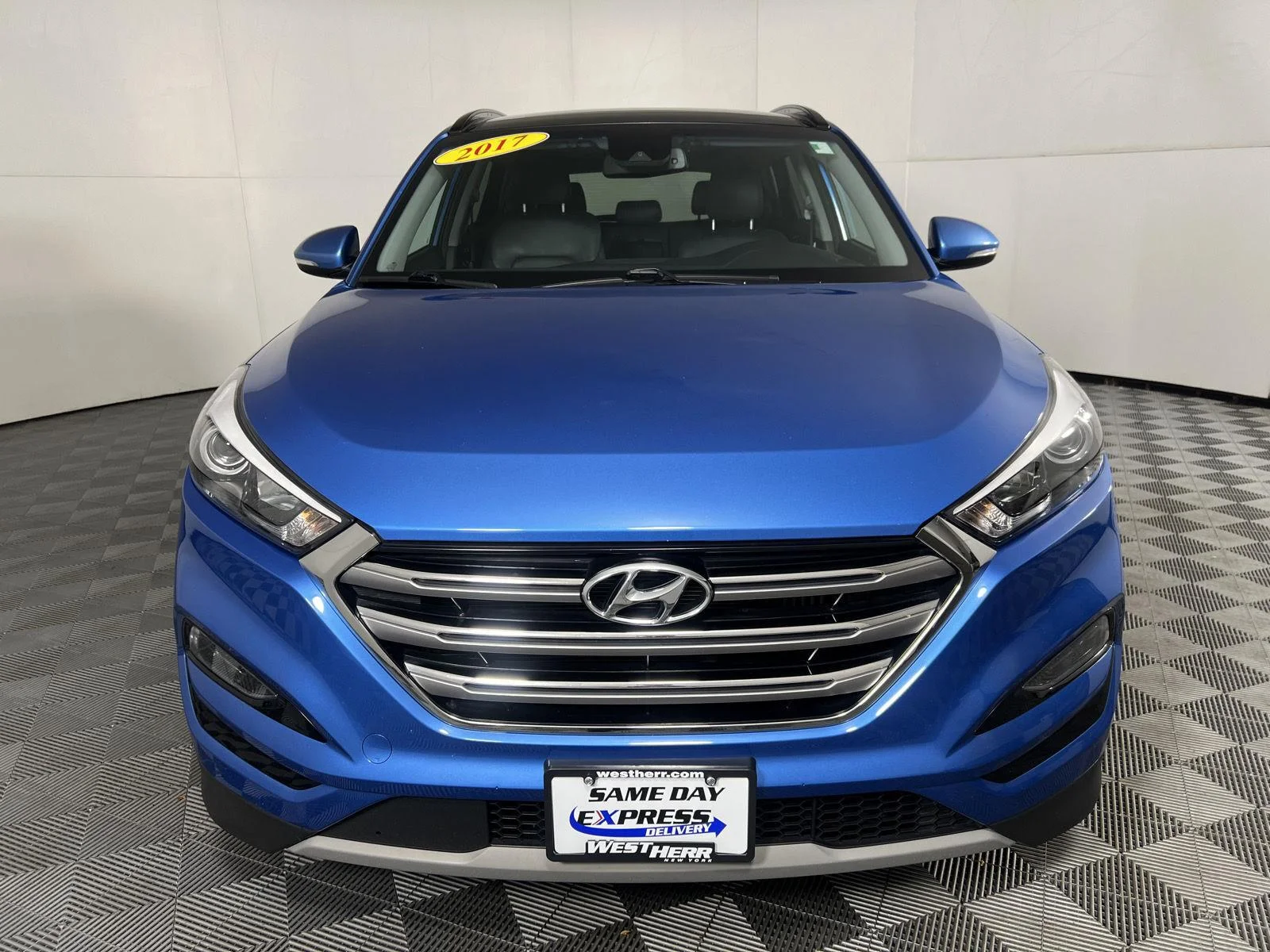 Used 2017 Hyundai Tucson Limited with VIN KM8J3CA26HU302969 for sale in Orchard Park, NY