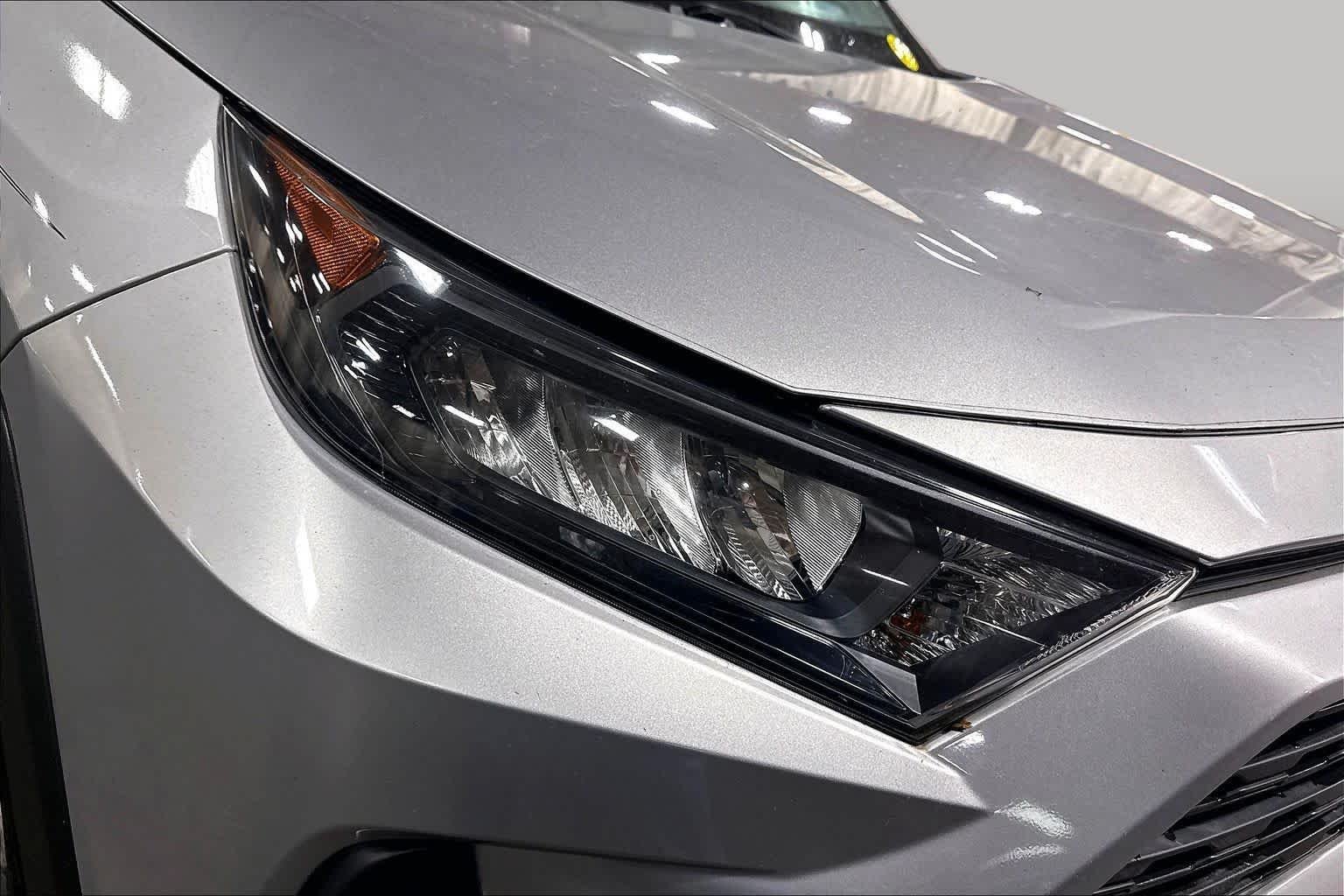Used 2021 Silver Sky Metallic Toyota LE image 27