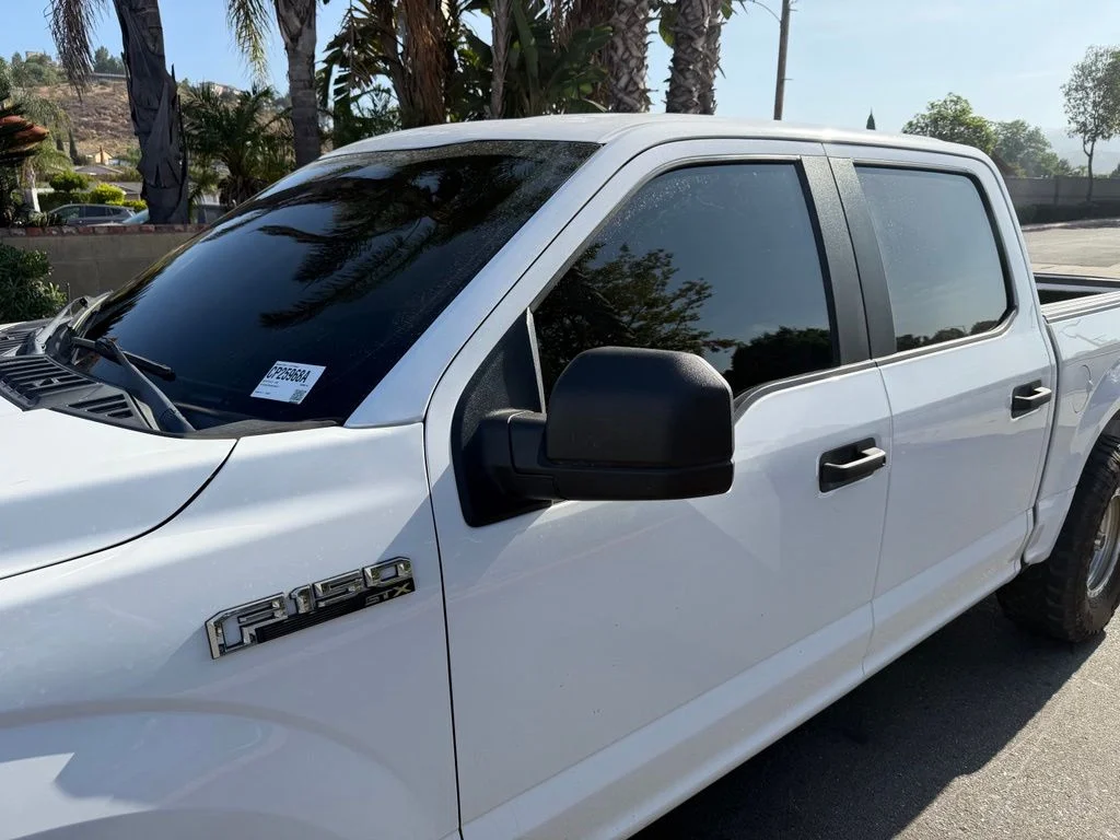 Used 2018 White Ford XL image 7