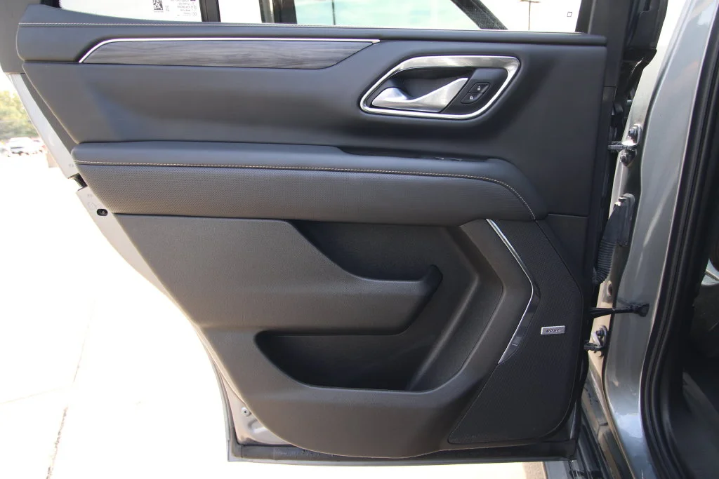 Used 2022 Gray GMC SLT image 39