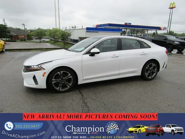 2021 Kia Optima EX FWD's photo