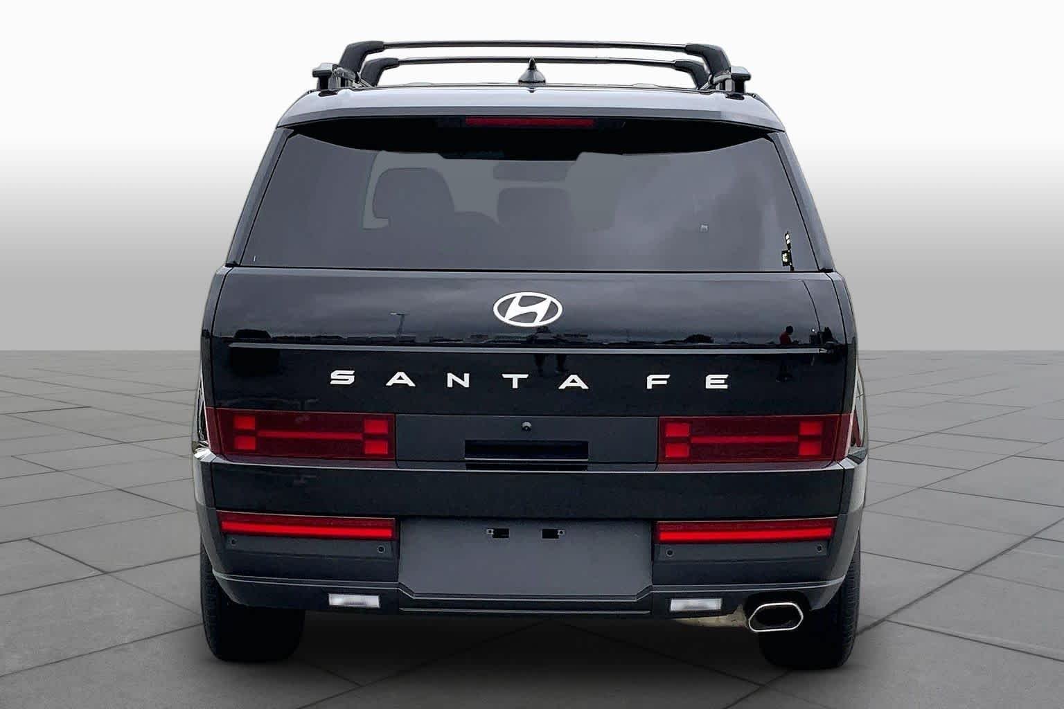 Used 2026 Phantom Black Hyundai SEL image 5