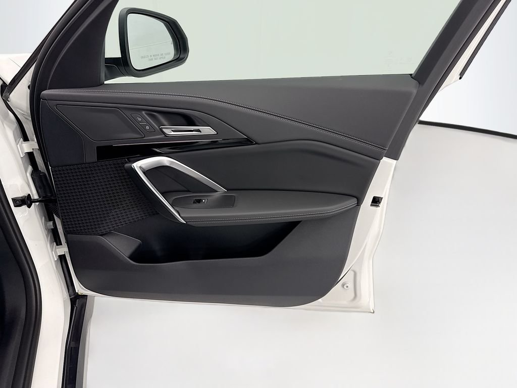 New 2026 Alpine White BMW xDrive28i image 24