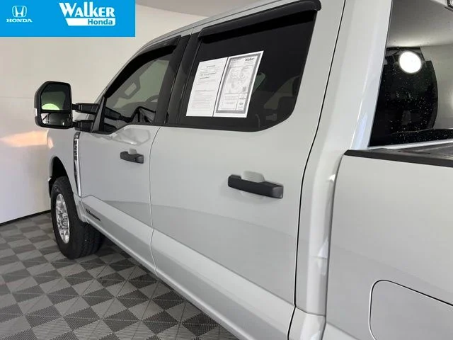 Used 2025 Avalanche Ford XLT image 12