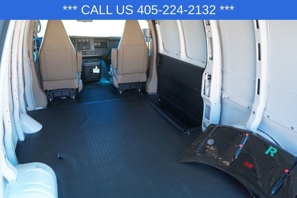 2026 Chevrolet Express Cargo Work Van - Photo 24
