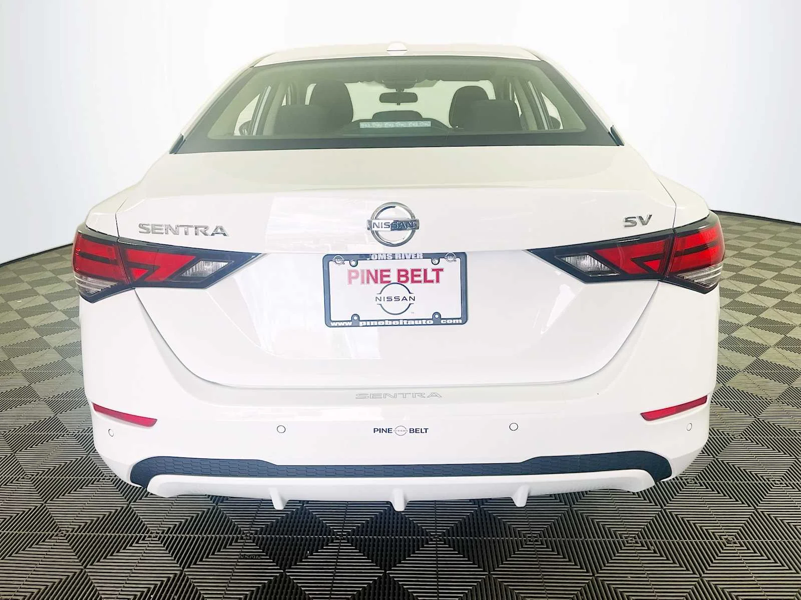 Certified Used 2023 Fresh Powder Nissan SV image 5
