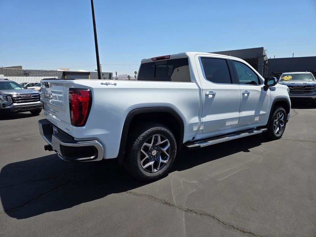 New 2026 Summit White GMC SLT image 4