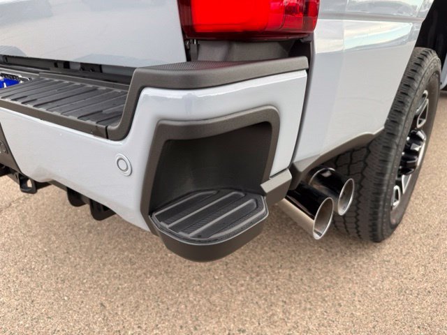 2025 Ford F-350 Super Duty Platinum - Photo 62