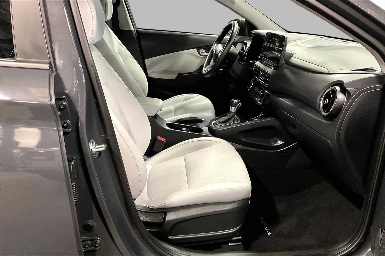 Used 2023 Ecotronic Gray Hyundai SEL image 15